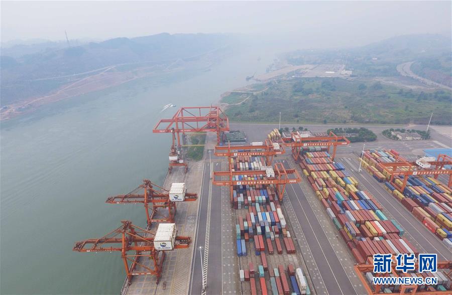 （一带一路·好通道）（1）四川宜宾港打造“一带一路”长江起点航运物流中心
